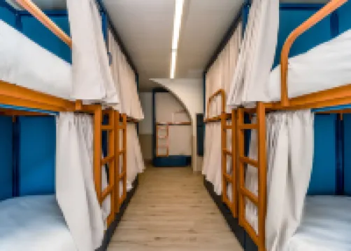 Latroupe Poblenou Beach