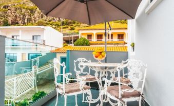 Rose House by Atlantic Holiday