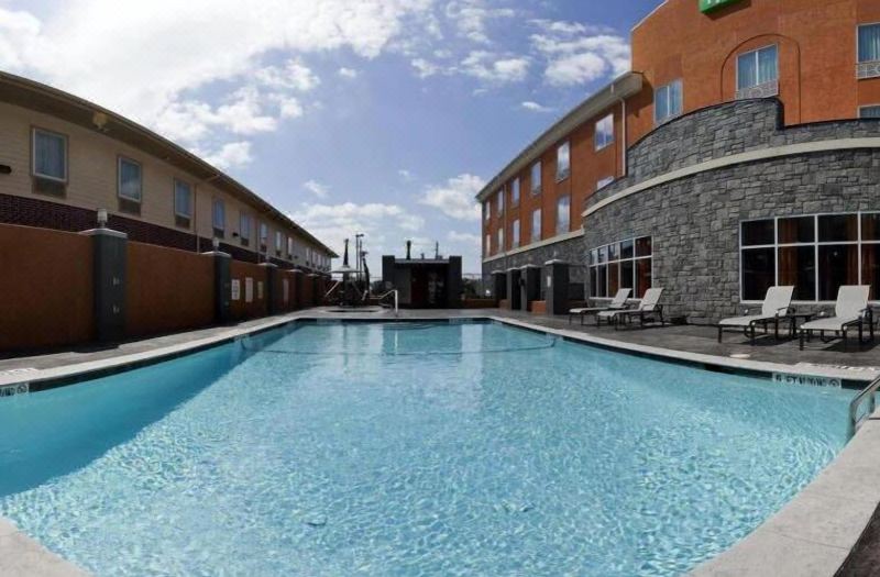 Holiday Inn Express & Suites Clute - Lake Jackson by IHG photo 5