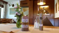 Hotel-Pension Haus Hubertus Hotels in Konigstein