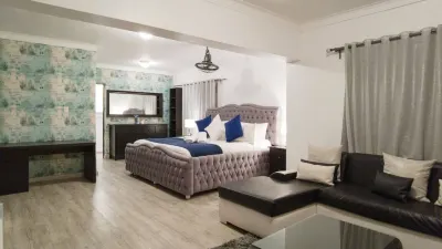 Ático de 8 habitaciones con azotea privada y jacuzzi Hoteles en Santo Domingo Oeste