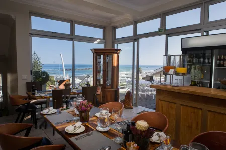 Blaauw Village Guest House