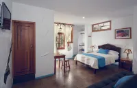 Galapagos Native Hotels in 