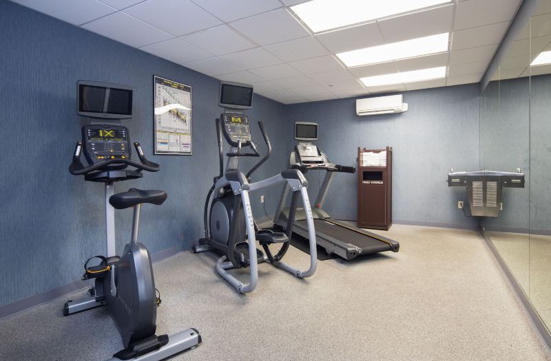 Holiday Inn Express Redwood City-Central by IHG photo 2