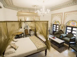 Alsisar Haveli - Heritage Hotel