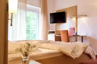 Hotel Gasthof Zum Bad Hotels in Langenau