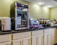 Baymont by Wyndham Harrisburg - breakfast