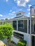 Davis House Inn