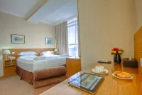 City Hotel Bishkek Hotel di 