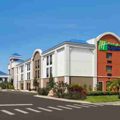 Holiday Inn Express Vero Beach-West (I-95) by IHG Hotel Exterior