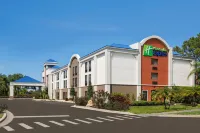 Holiday Inn Express 維洛海灘西（I - 95的） by IHG West Vero Corridor住宿飯店