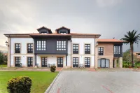 La Casona de la Roza Hotels near Iglesia de Santa Maria de la Oliva