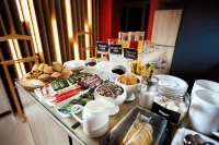 FUTURO HOTEL - breakfast