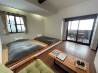 Spa Lodge Redwood Inn - Homestays