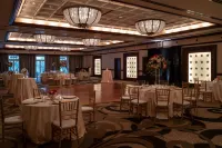 The Stephen F Austin Royal Sonesta Hotel - Breakfast