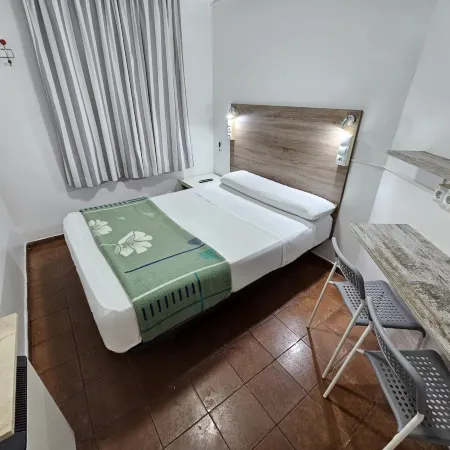 Casa de Huéspedes Almansa