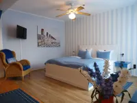 Vogel Hotel & Appartements Hotels in Warnemünde