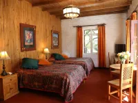 Boutique Hotel Antinea Hotels near Foch Square