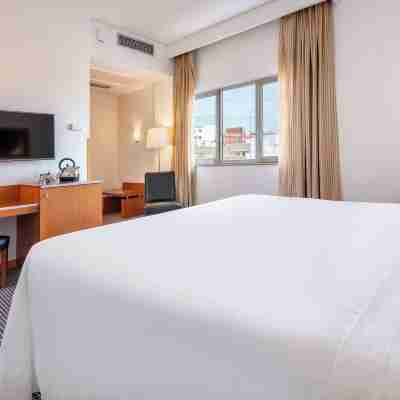 Hotel Zentral León Rooms