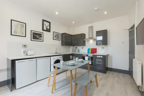 Townhouse @ 58 Brooklyn St - Crewe Hotels in Crewe