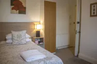 Hazeldene Guest House Hotels in Perth