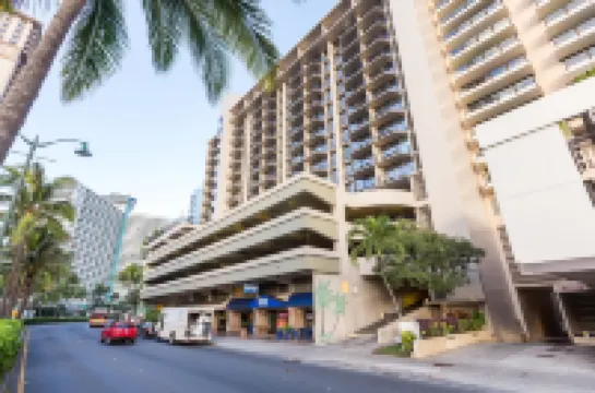 Aqua Palms Waikiki