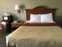 Falls Inn Hotels in Warren