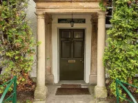 Compton House Hotels in Axbridge