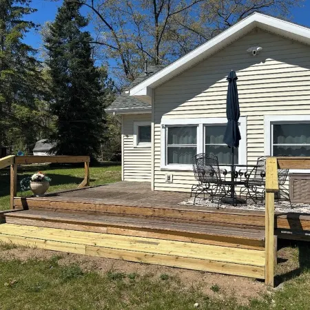 Remodeled! Enjoy the tranquility of a lakefront cottage on Van Etten Lake!