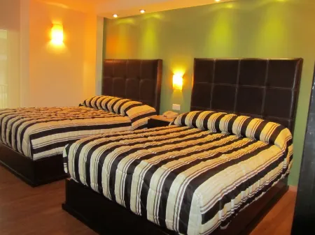 Hotel Colonial Отели в г. Тесьютлан