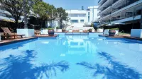 Suites del Mar Fenals - Ocean View