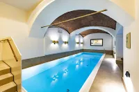 Parkhotel Graz - Traditional Luxury - Pools
