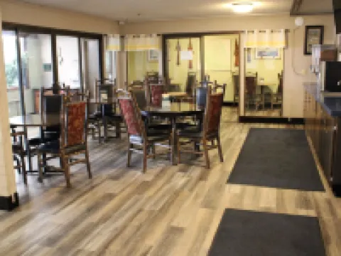 Aero Inn Hotels in Kalispell