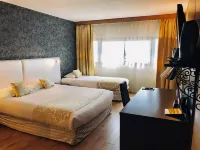Grand Hôtel de Nîmes 4 étoiles Hotel di Nimes