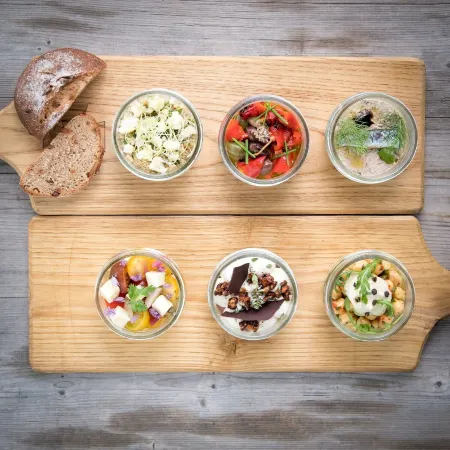 Commanderie de Peyrassol Отели в г. Пьерфё-дю-Вар