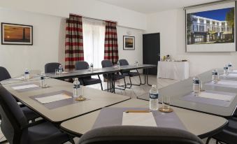 Best Western le Comtadin