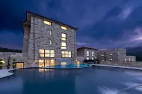 Aqua Montis Resort & Spa - Pools