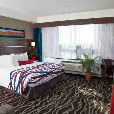 Encore Suites by Service Plus Inns Rooms