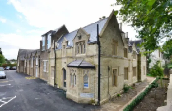 Arch Hotel Hotels near Highbury