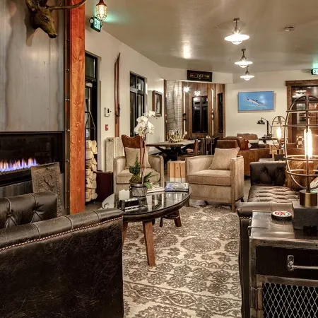 Compass Rose Lodge