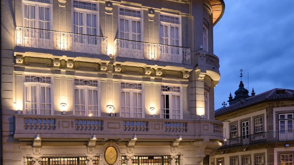 Emaj Boutique Hotel