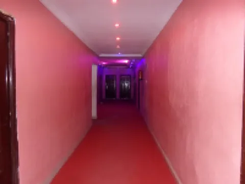 Time View Hotel & Suites Ξενοδοχεία στην πόλη Agege
