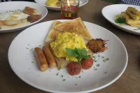 Kemangi Bed and Breakfast - Breakfast