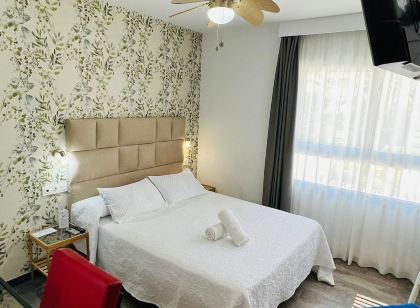 Bajondillo Beach Cozy Inns