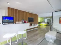 Marvin Suites Hotel Hotels near BTS-Surasak