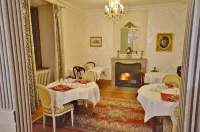 Chambres d'hôtes Château de Grunstein - บีแอนด์บี