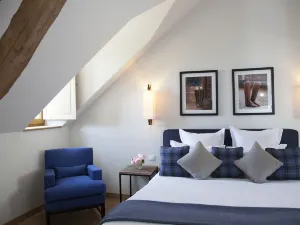 Manoir de Surville