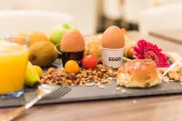 Good Seasons Hotel Den Bosch - breakfast
