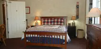 The Feathered Star B&B