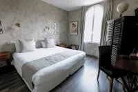 Ideal Sejour Cannes - Stylish Boutique Hotel with Quiet Garden - Parvekkeita